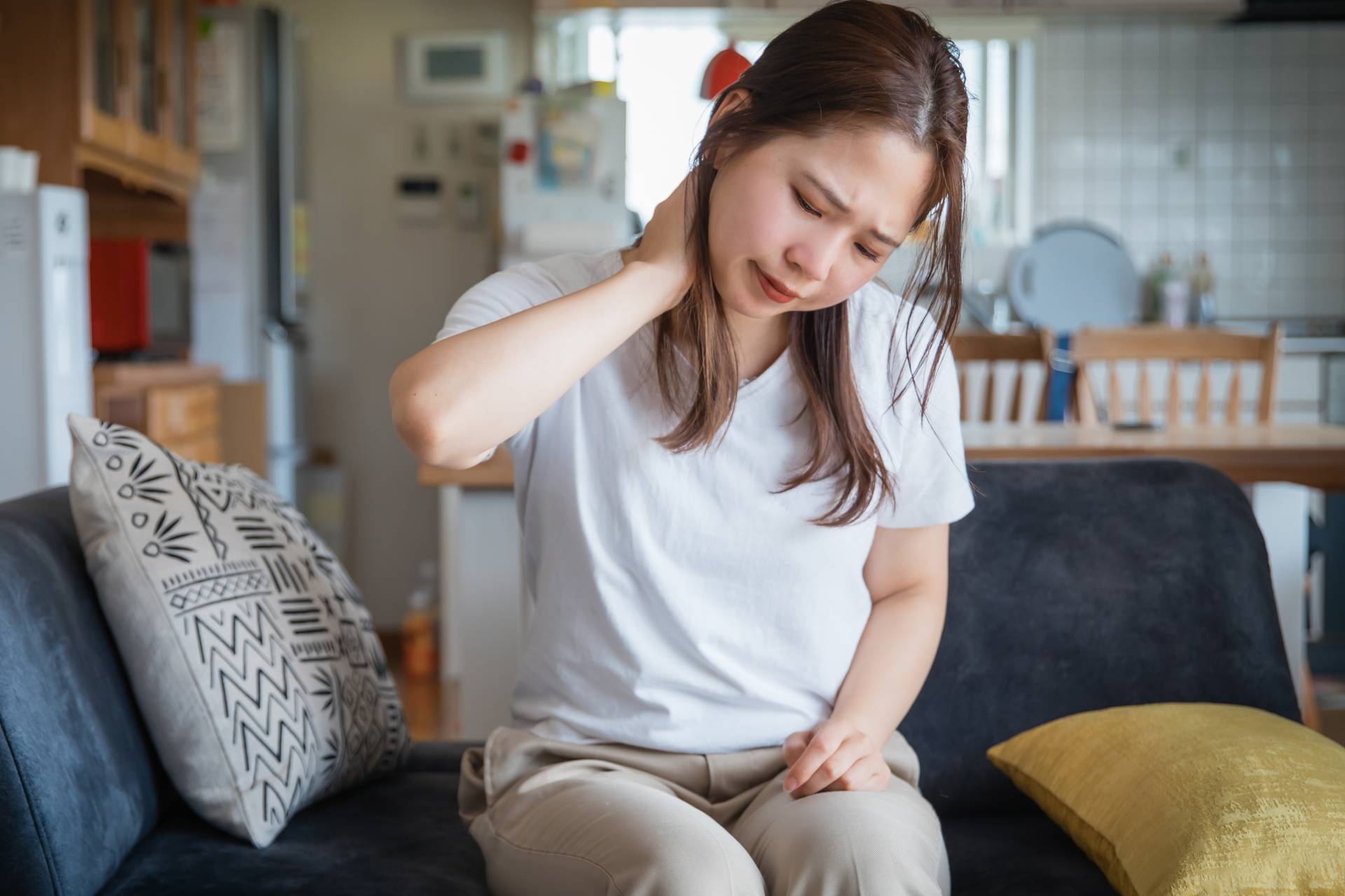 【12月は交通事故が増える季節】むちうちは後から症状が出ることも